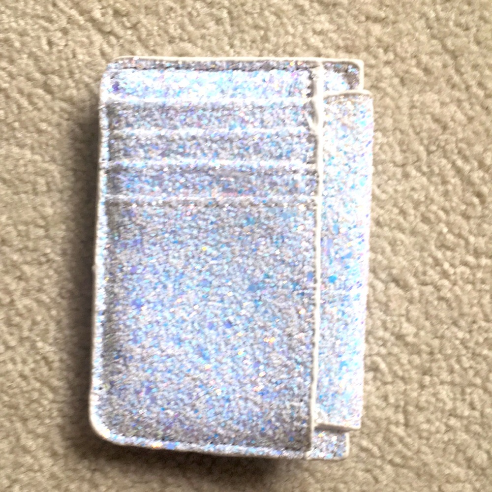 🌾 iridescent vegan card case